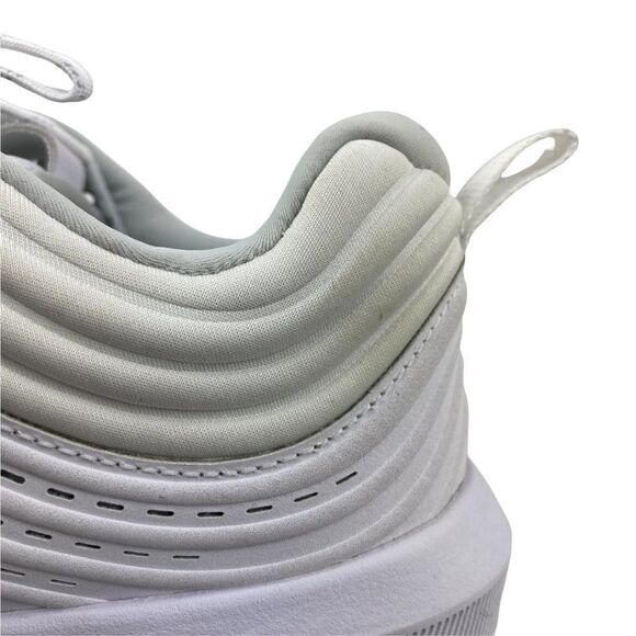 Under Armour Women's White Glyde TPU Baseball Softball Shoe US 8 - Picture 11 of 13